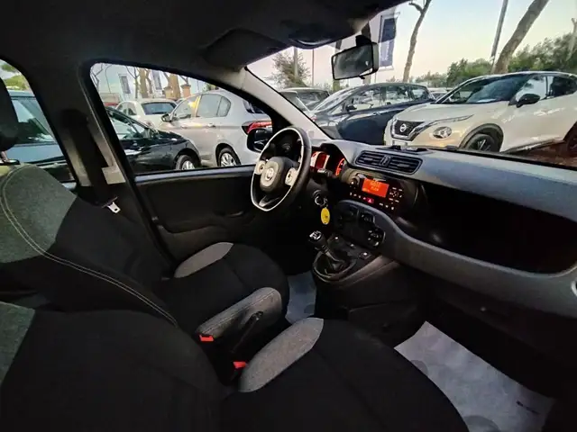 Fiat Panda view 15