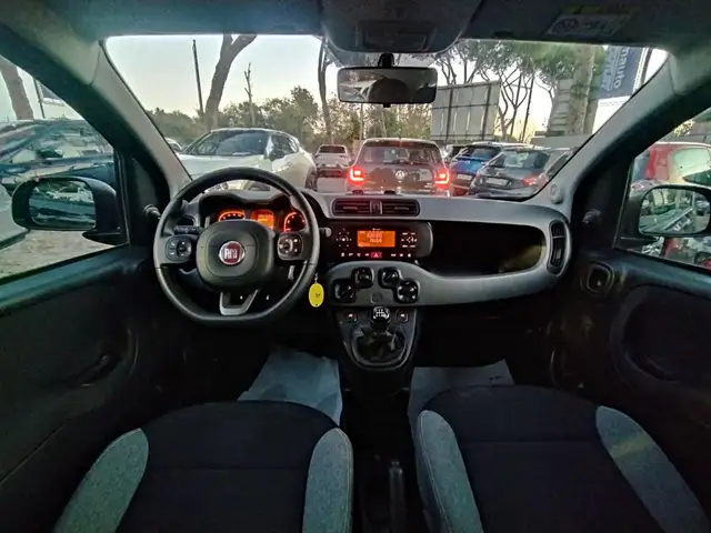 Fiat Panda view 8