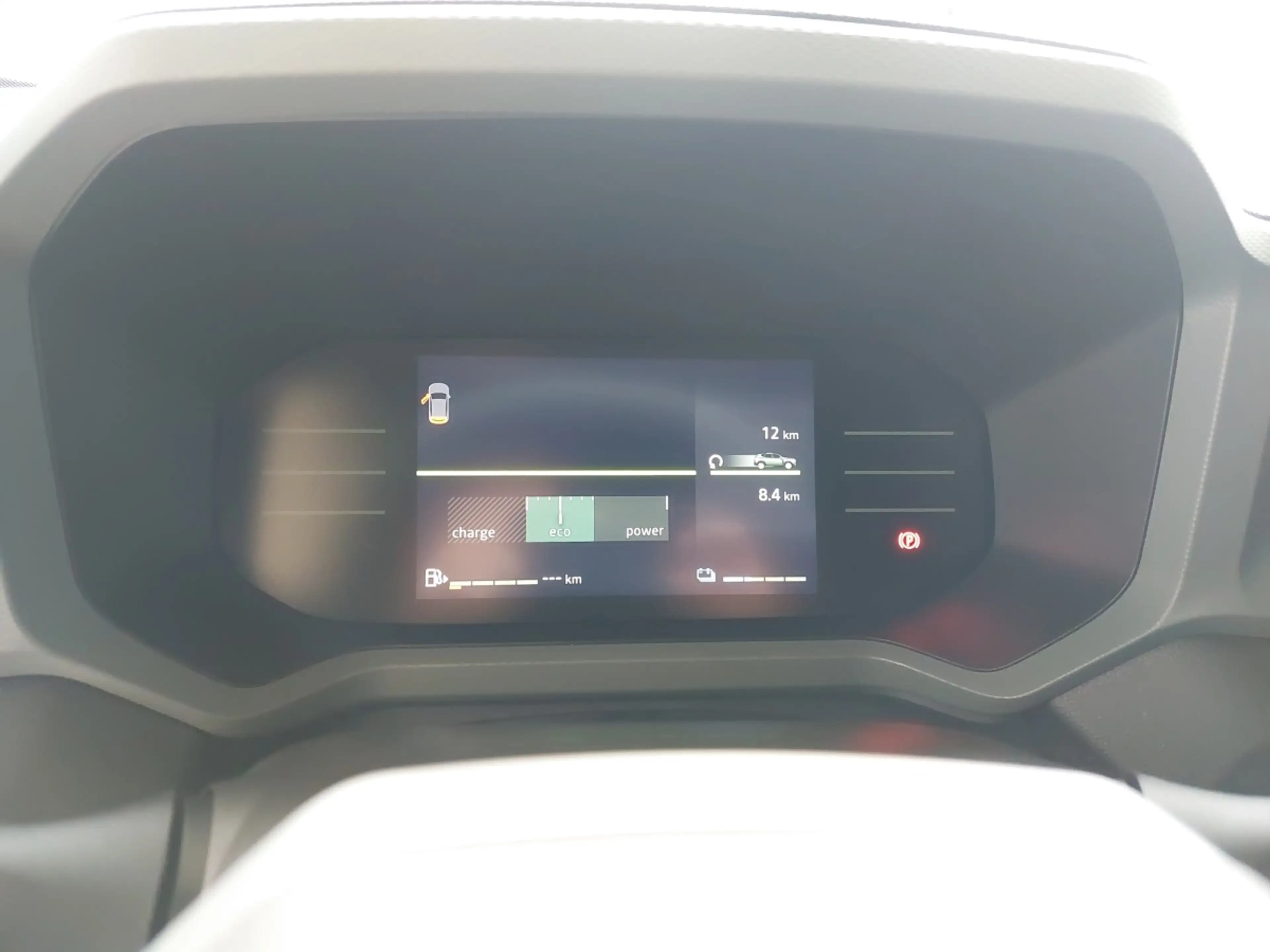Dacia Duster Extreme Hybrid 155 — photo 14