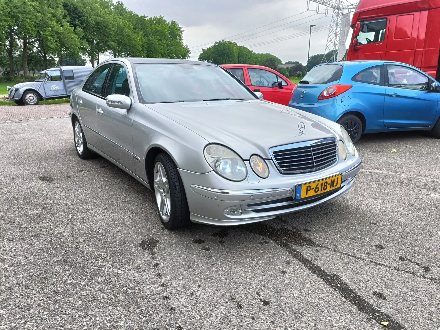 Mercedes-Benz E 320 avantgarde Zilver - 2