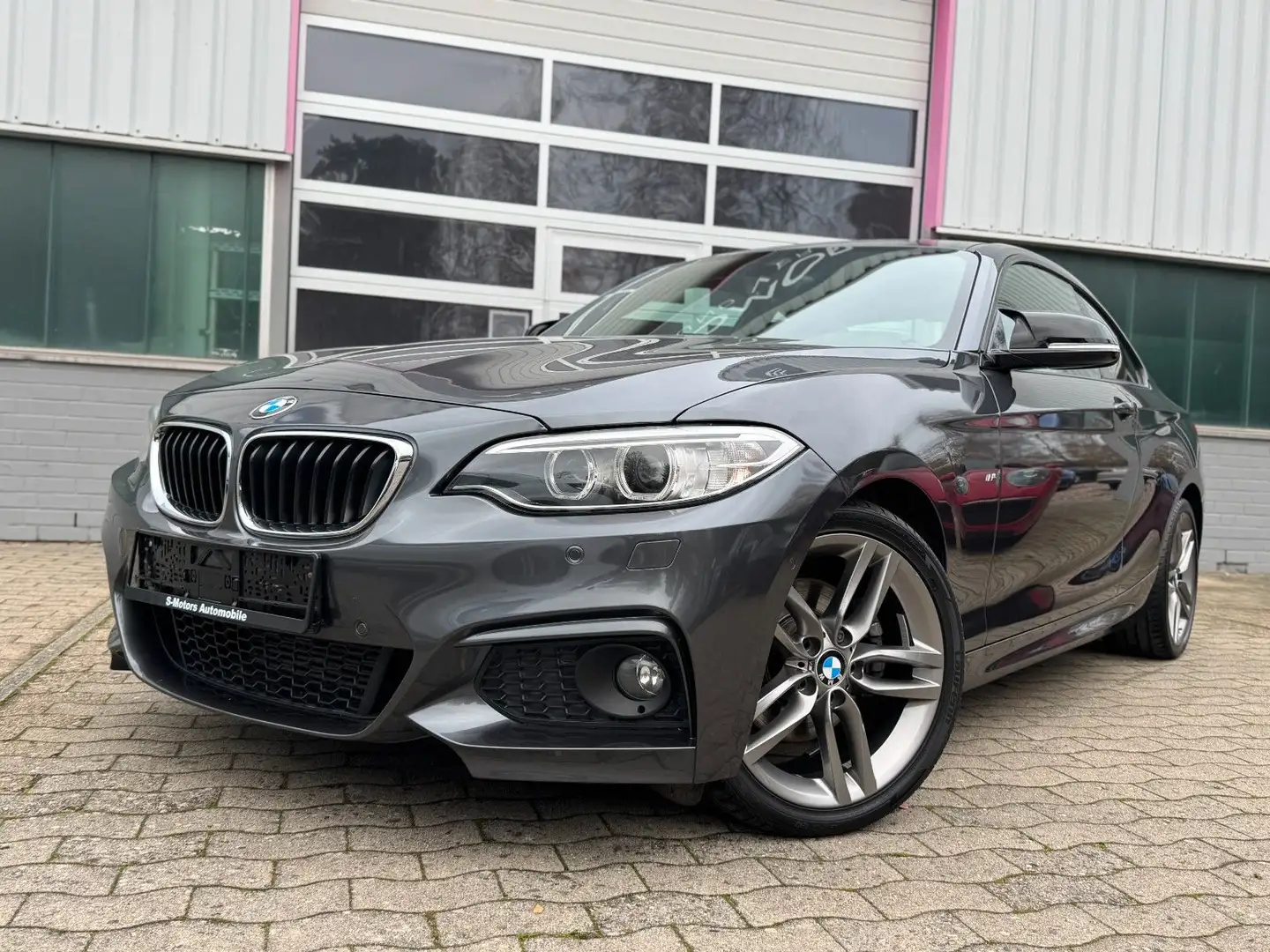 BMW 220 d Coupé xDrive/M-Sport/Schiebed./ Kamera Grau - 2