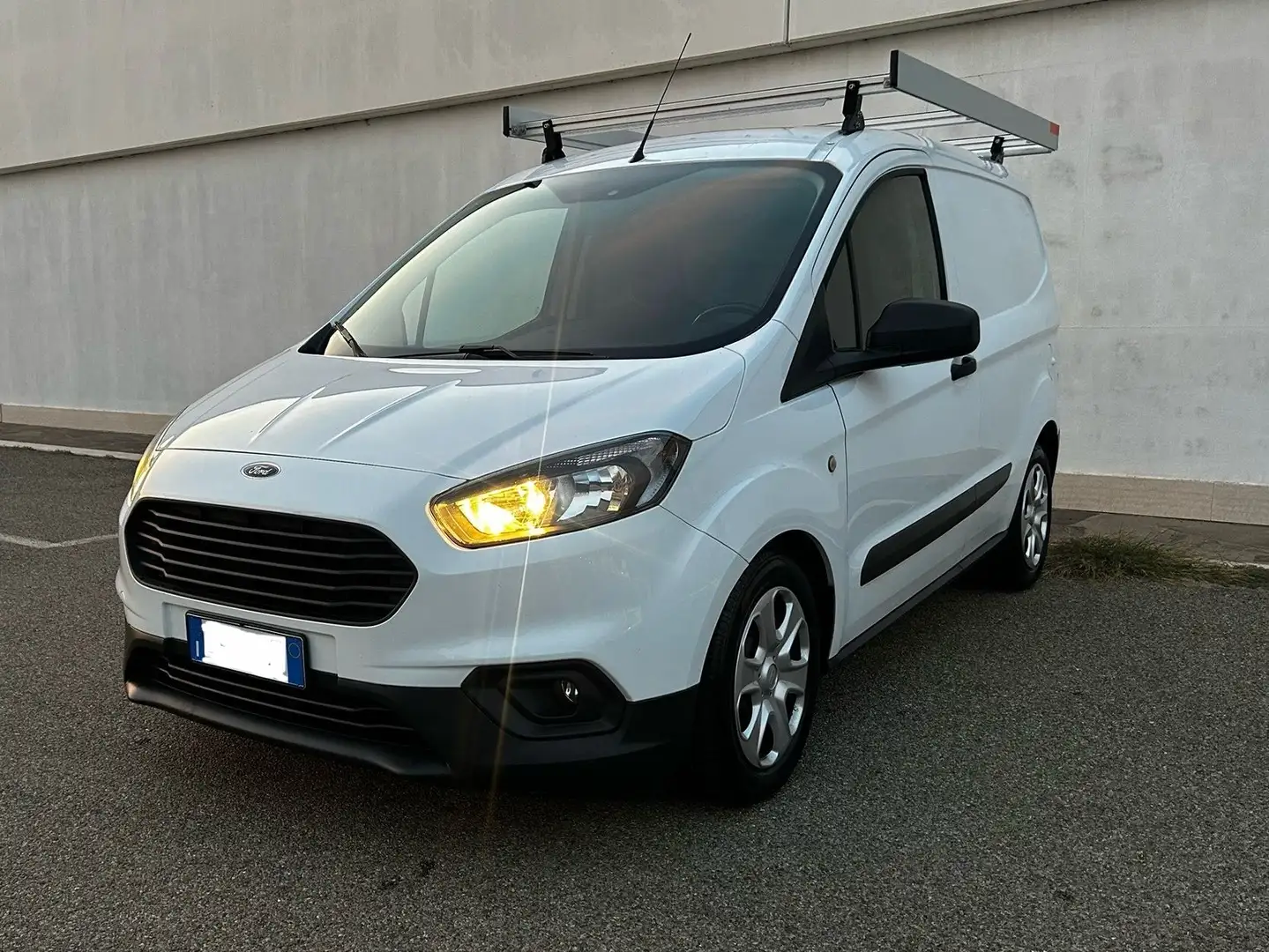 Ford Transit Connect 1500 diesel 75cv + IVA Weiß - 2
