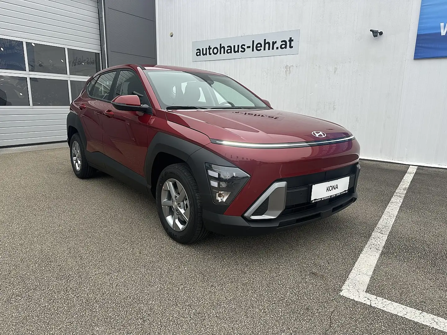Hyundai KONA Kona 1,6 GDI HEV Smart Line DCT / 25.290,- bei ... Rot - 2