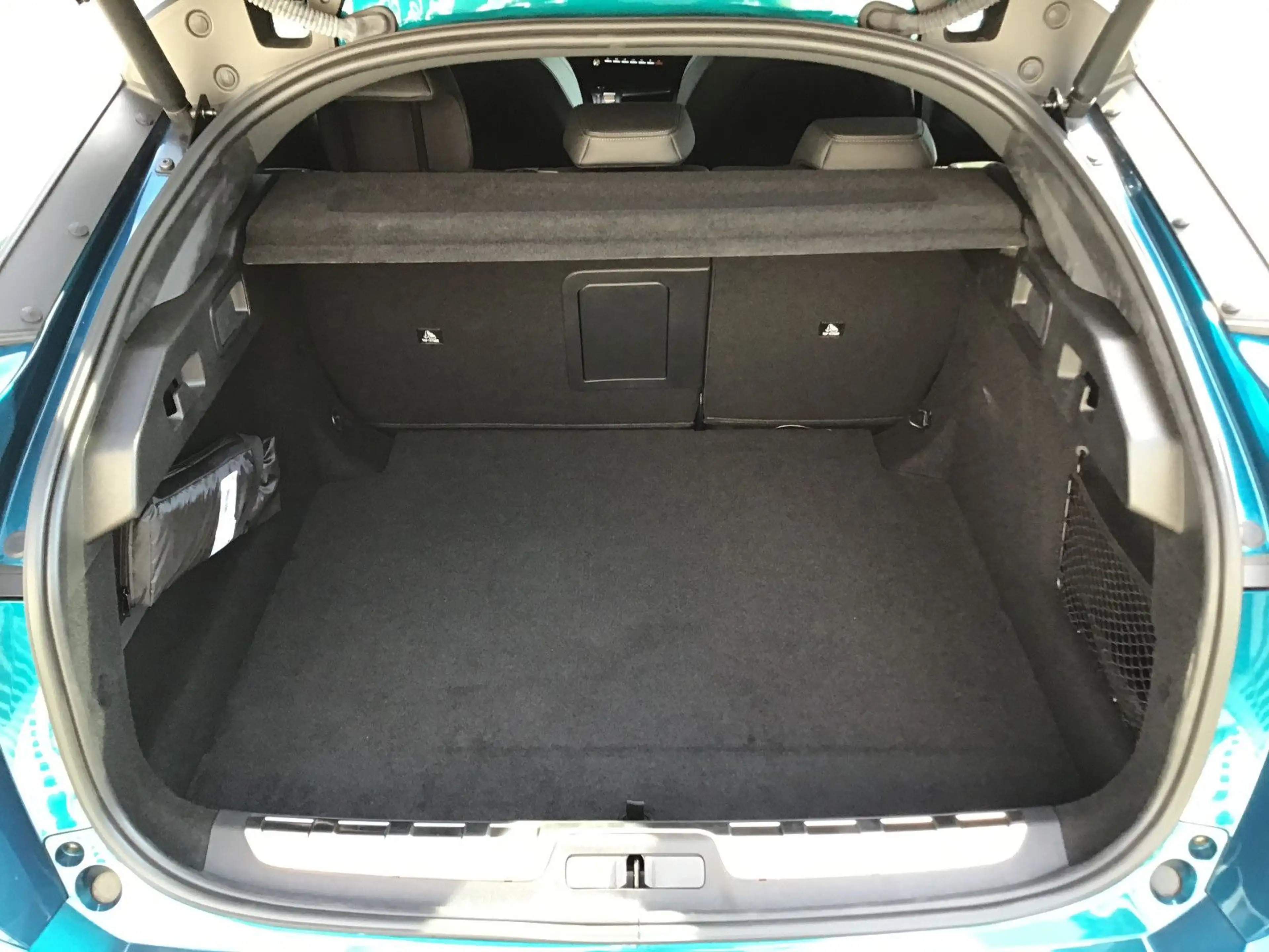 Peugeot 408 PureTech 130 GT — photo 12