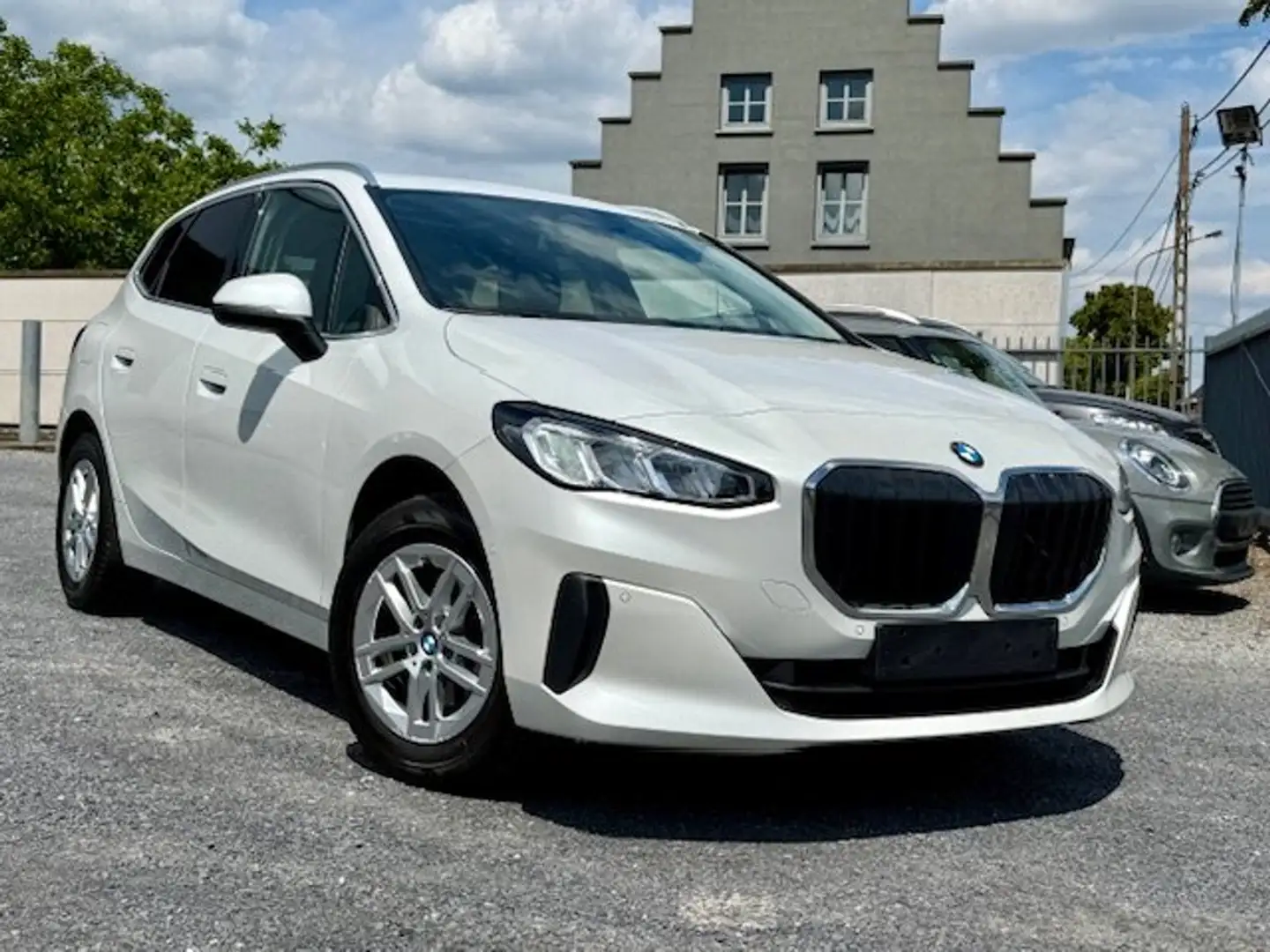 BMW 218 218dA NEW MODEL FULL OPTION PANO LEDER CAMERA Blanc - 1