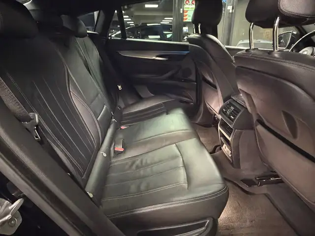 BMW X6 view 11