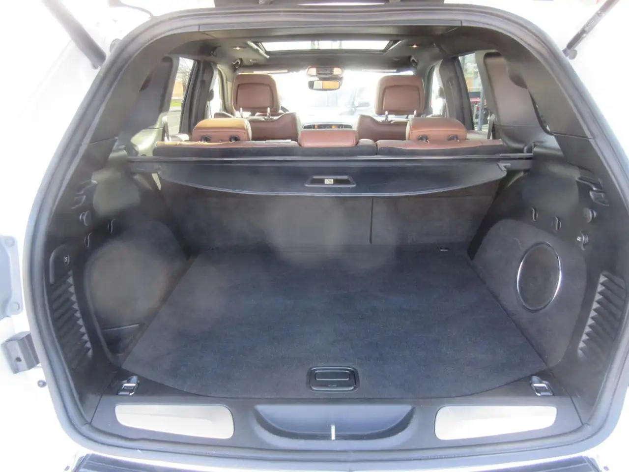 Jeep Grand Cherokee снимка Jeep Grand Cherokee