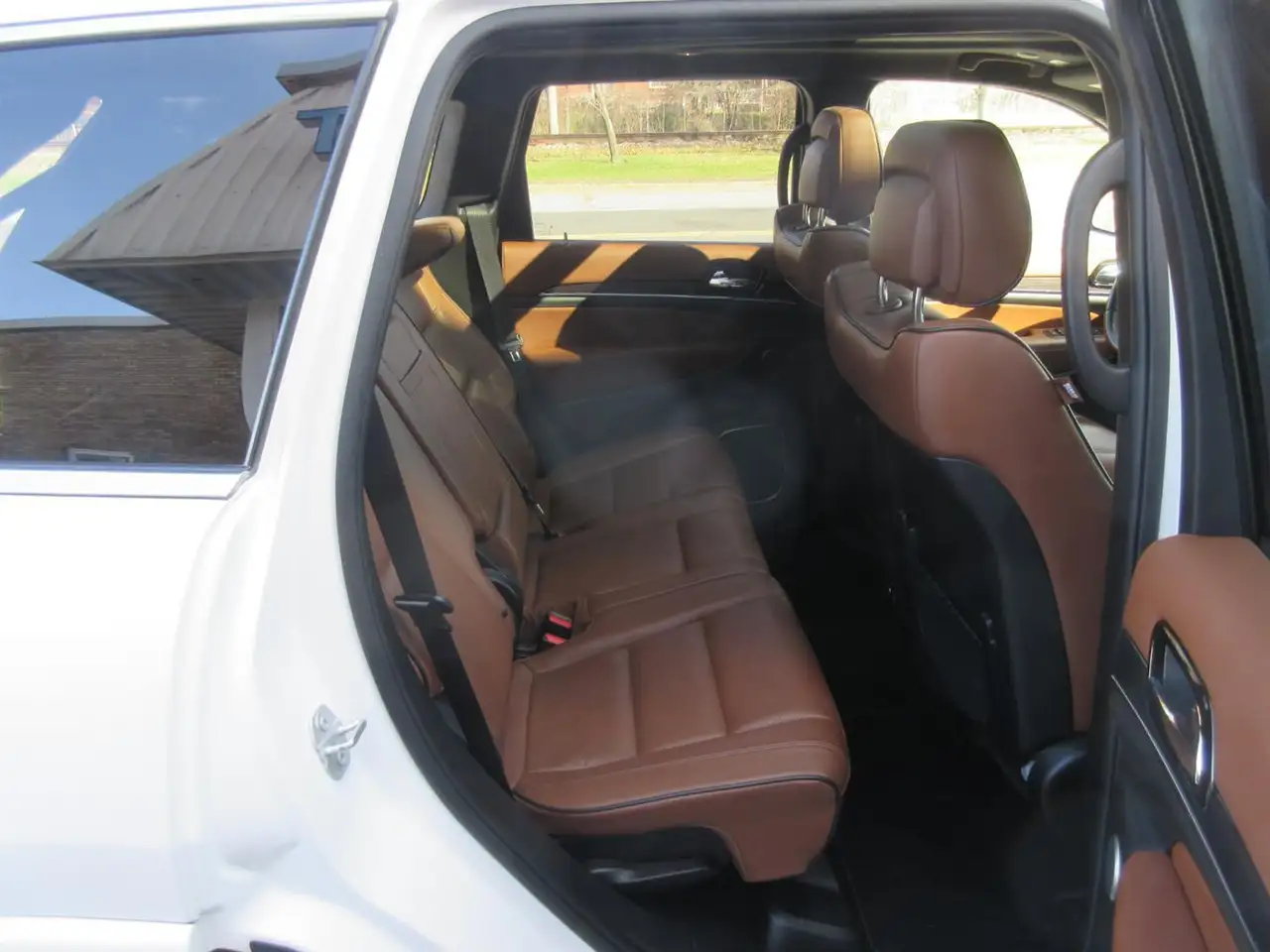 Jeep Grand Cherokee снимка Jeep Grand Cherokee