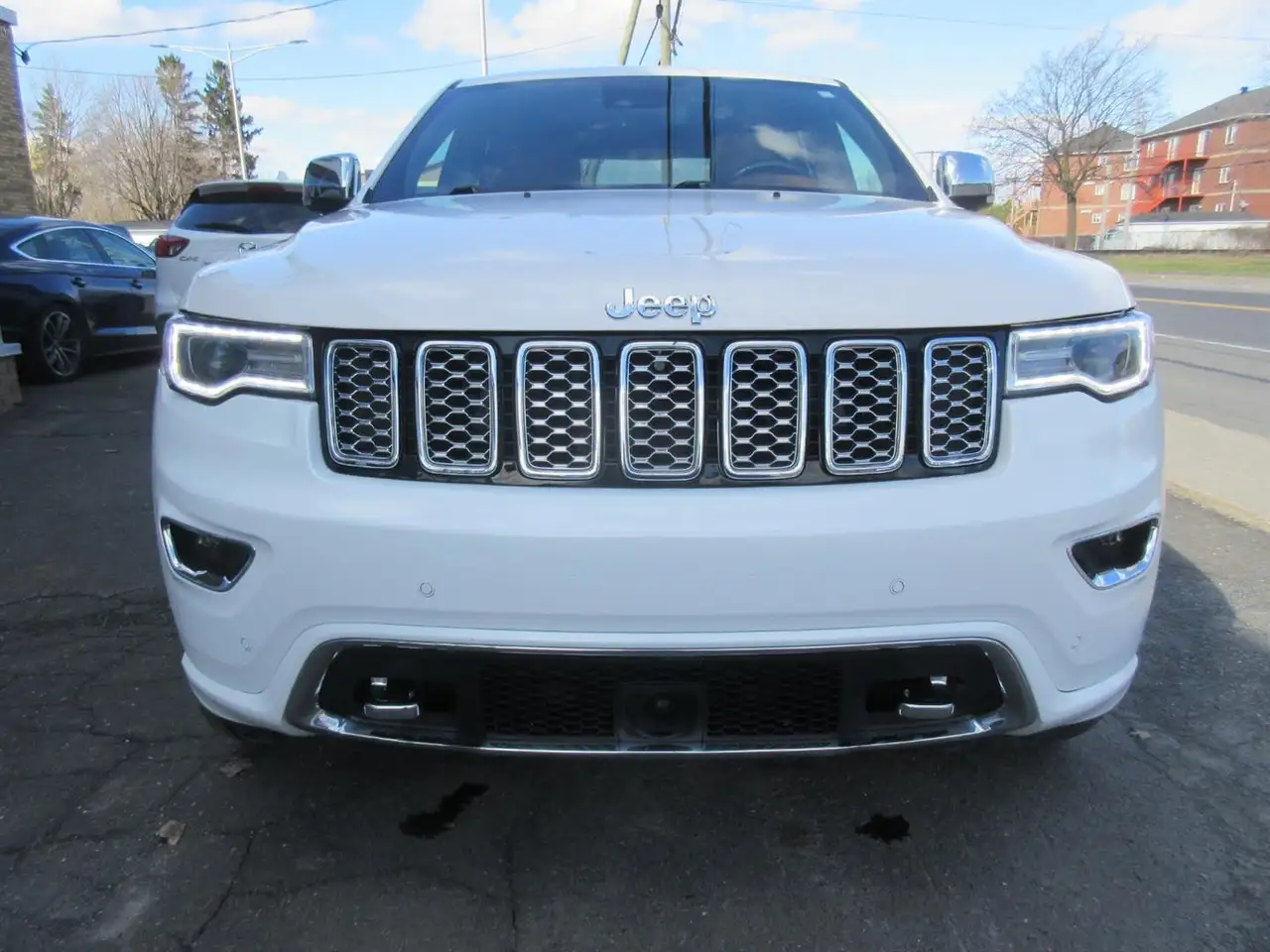 Jeep Grand Cherokee снимка Jeep Grand Cherokee