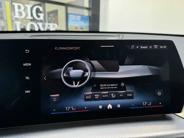 BMW iX1 view 9