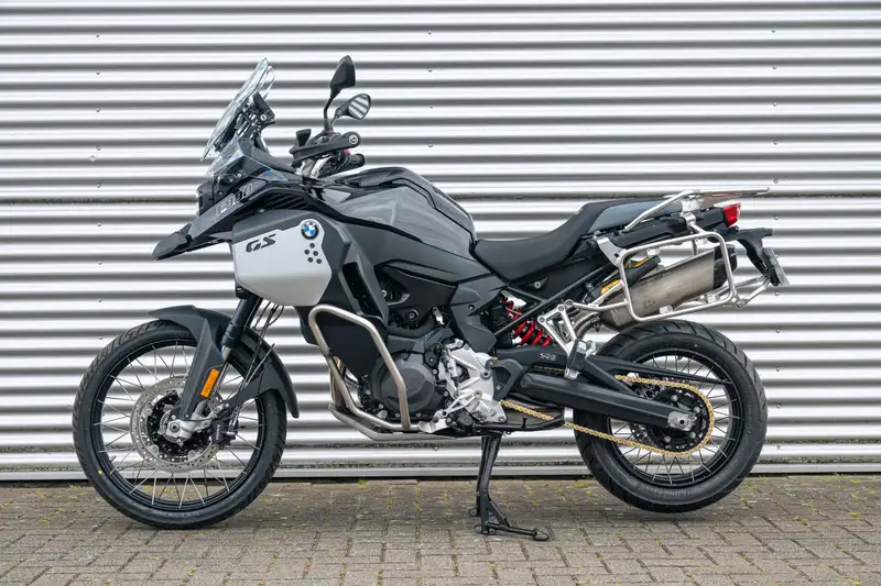 BMW F 900 GS Adventure - foto 2
