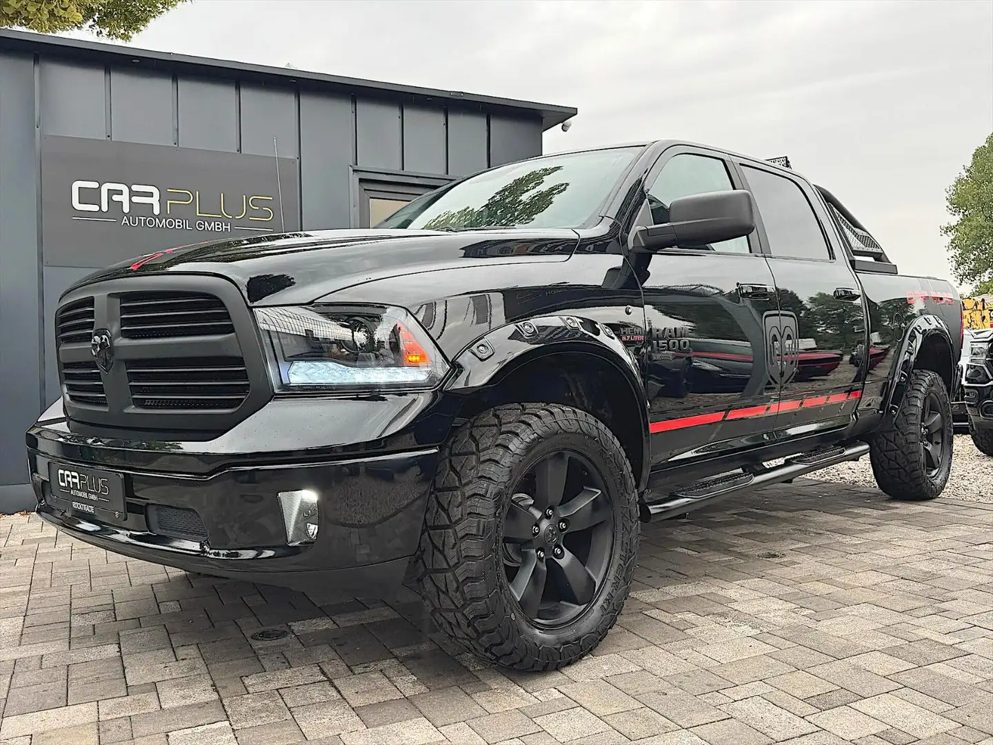 Dodge RAM 5.7 V8 HEMI SPORT Offroad NIGHT 4x4 LED Negru - 1