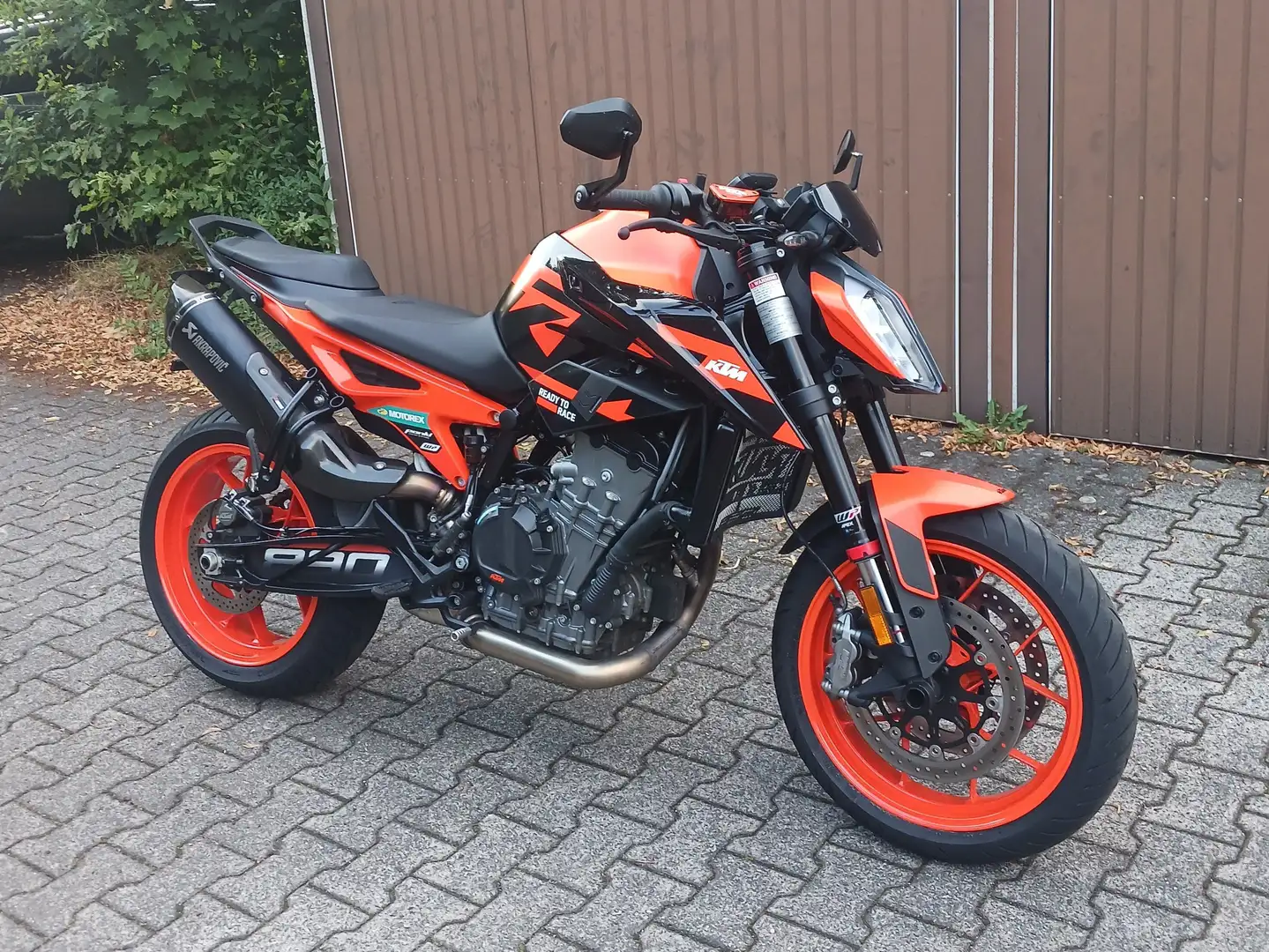KTM 890 Duke GP  Viel Zubehör, 1 Hand Portocaliu - 1