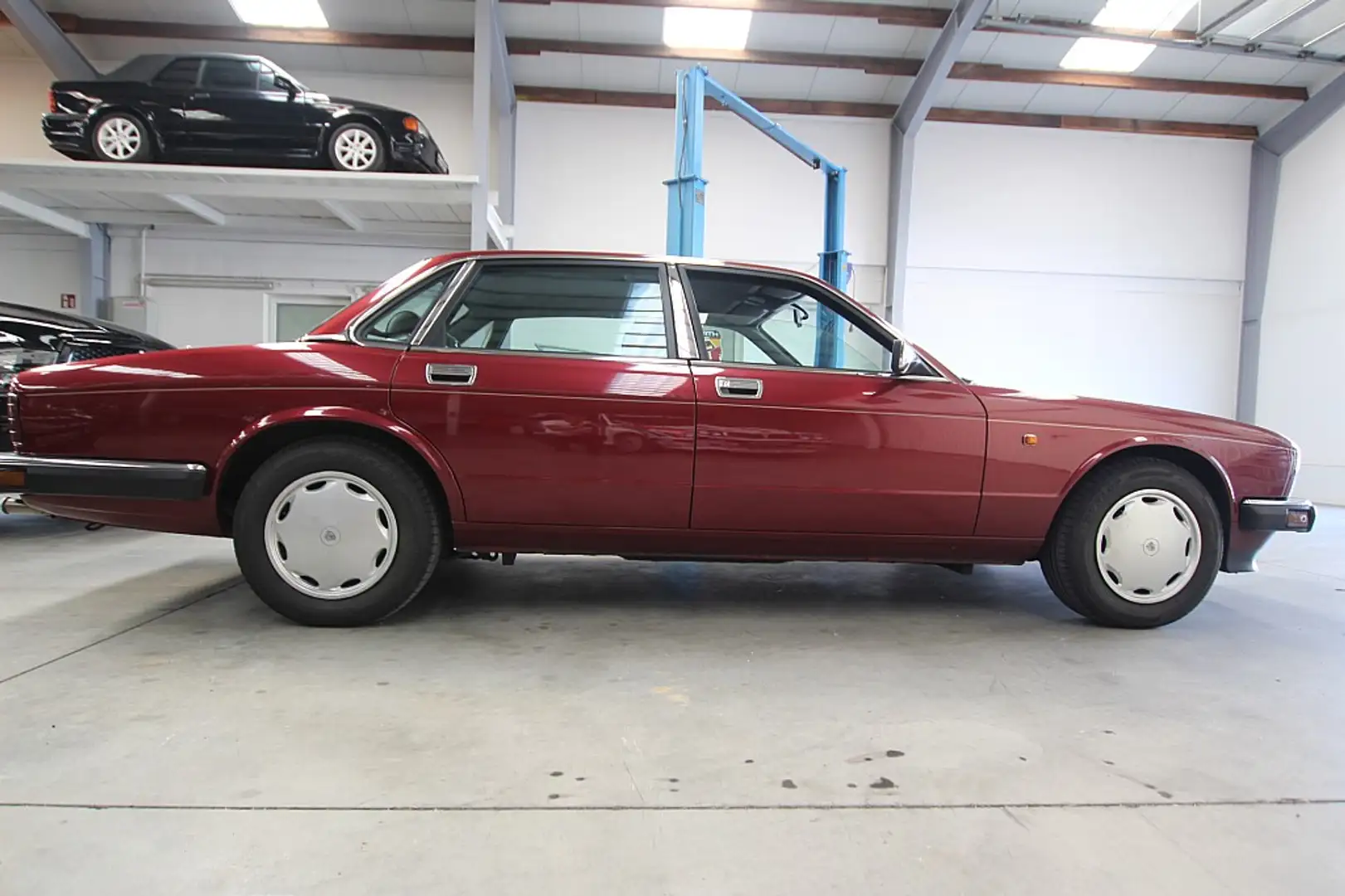 Jaguar XJ 6 KM 47701 seltenes Schaltgetriebe Rojo - 2