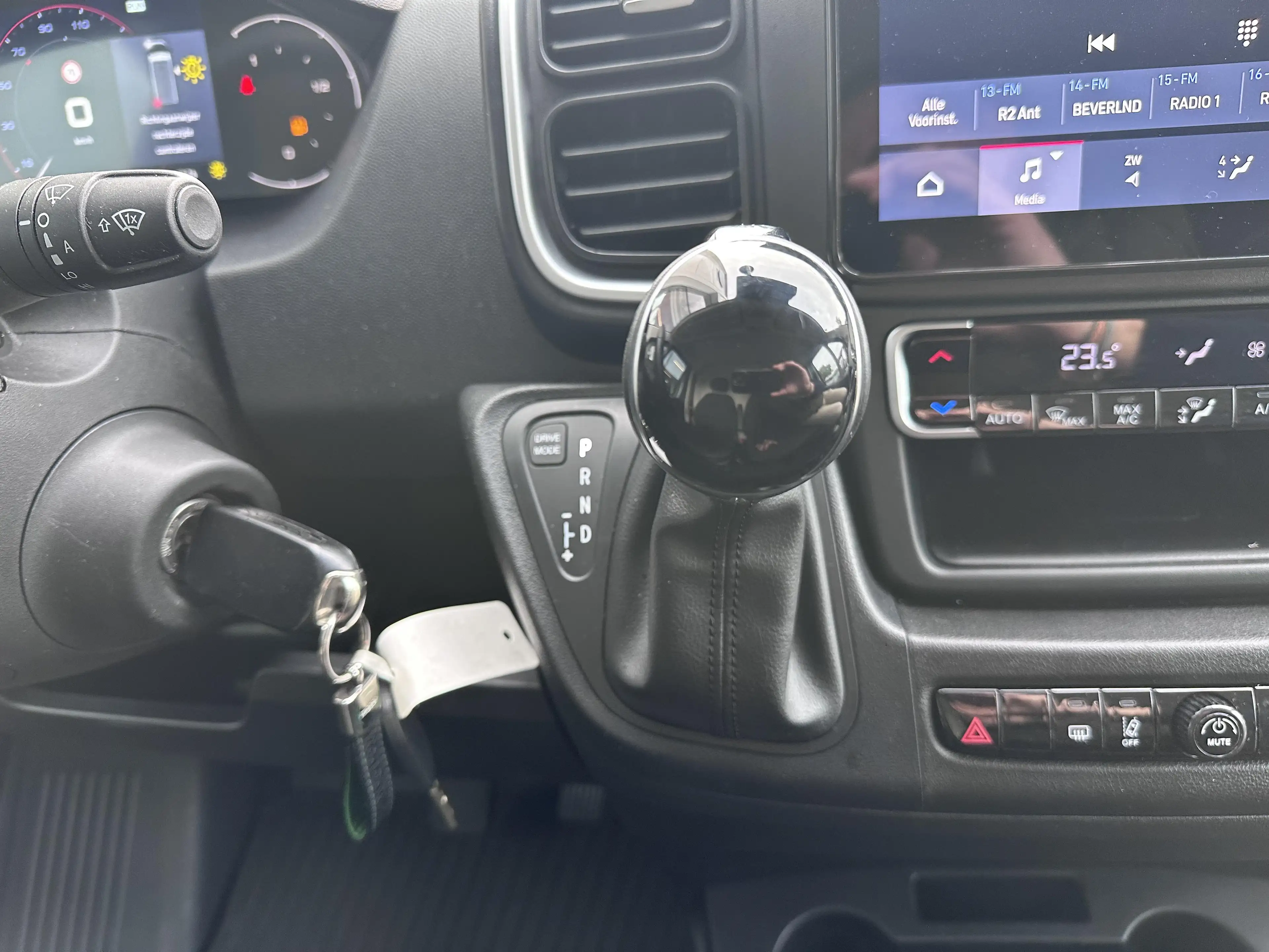 Opel Movano L3H2 HEAVY 2.2 DIESEL 140 AT8 AUTOMAAT — photo 4