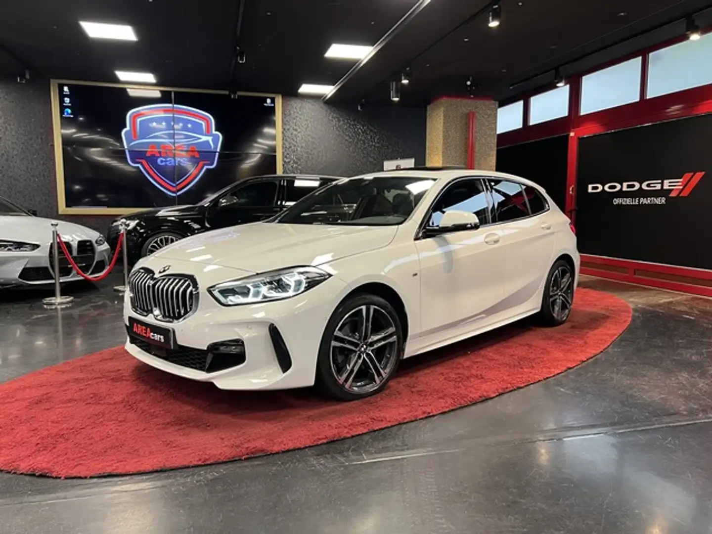 BMW 118 d M Sport M PACKET PANO 18Z SHADOW LINE Weiß - 2