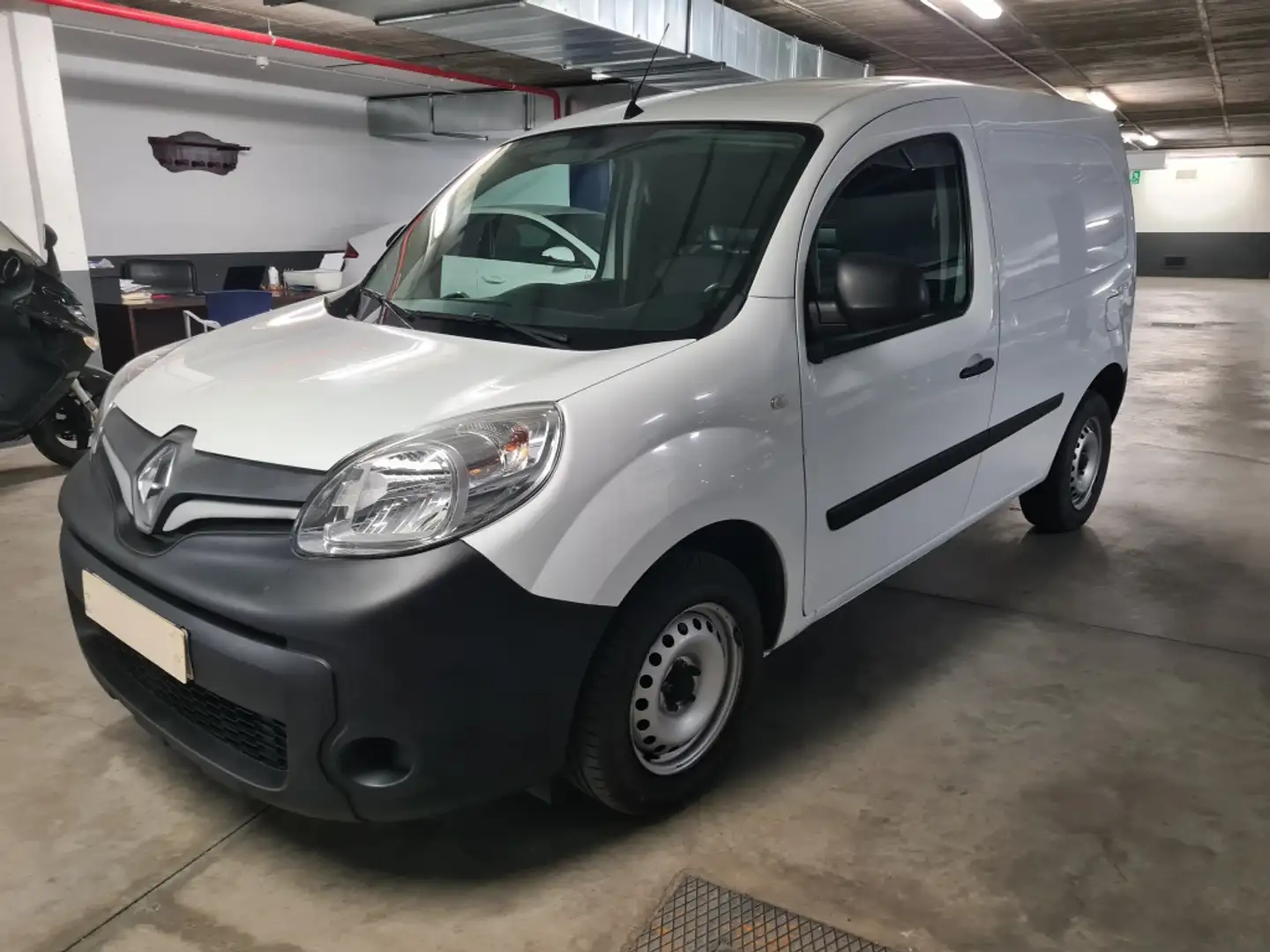 Renault Kangoo Fg. 1.5Blue dCi Profesional 59kW Blanc - 2