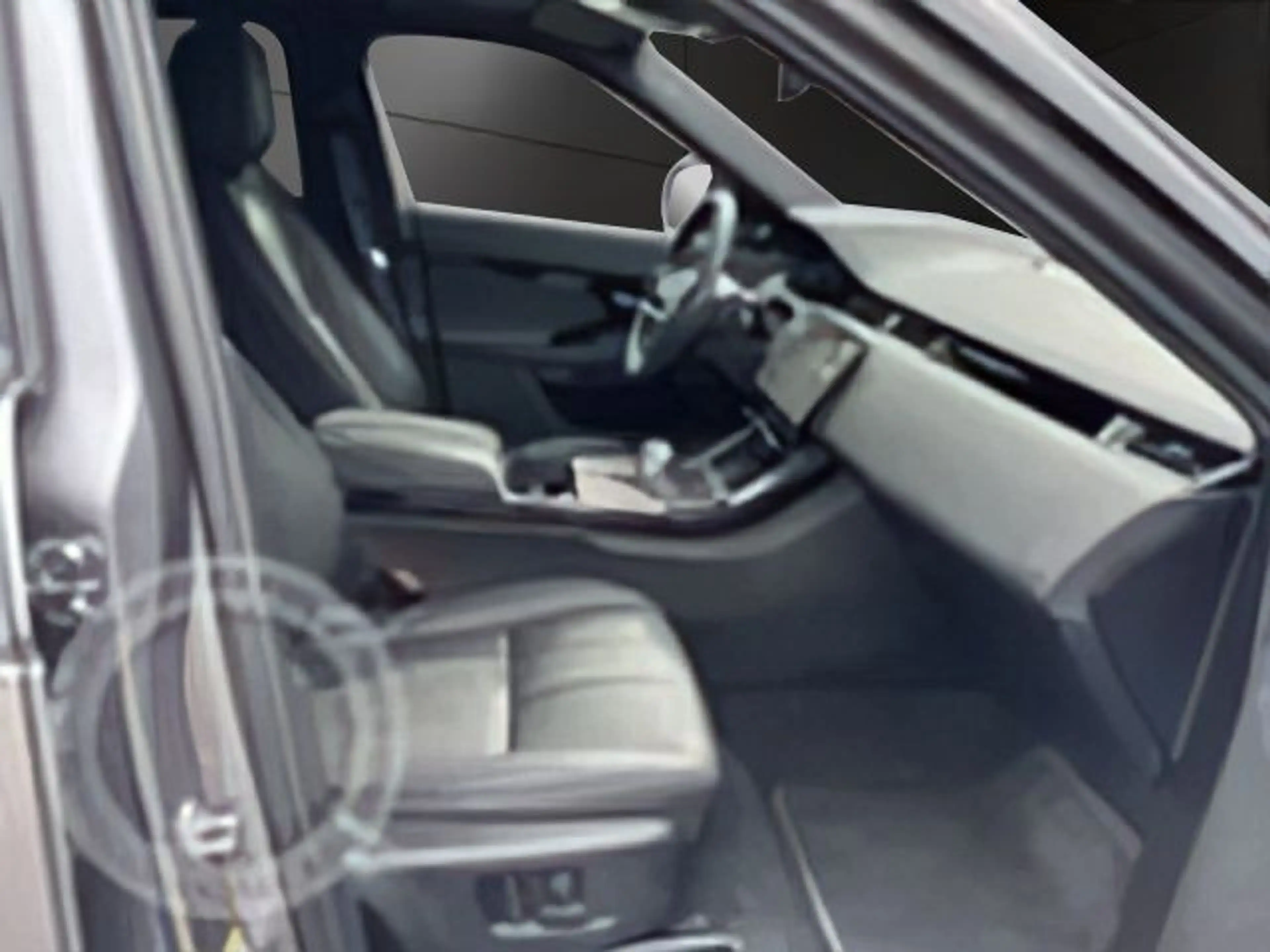 Land Rover Range Rover Velar P400e AWD S — photo 7