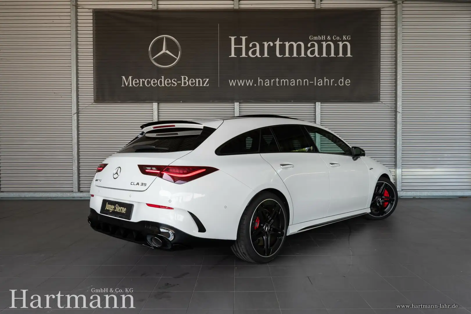 Mercedes-Benz CLA 35 AMG CLA 35 4M AMG SB Aerodynamik Panorama Multibeam Weiß - 2