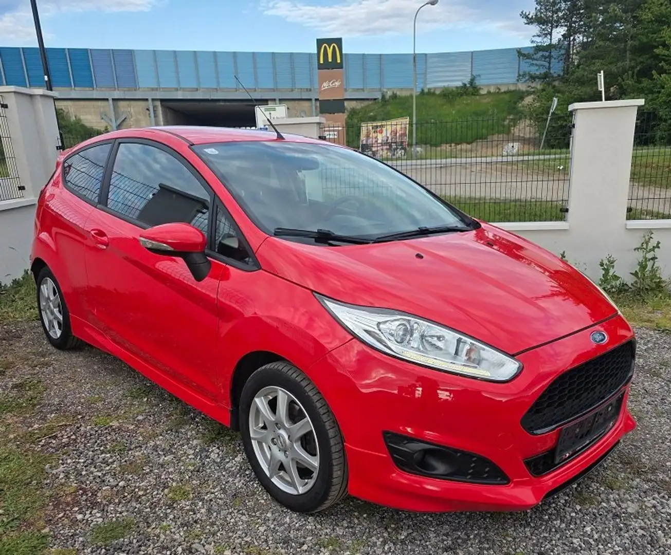 Ford Fiesta Sport Rot - 2