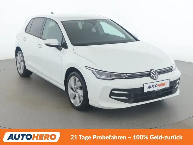 Volkswagen Golf view 8