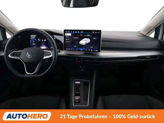 Volkswagen Golf view 13