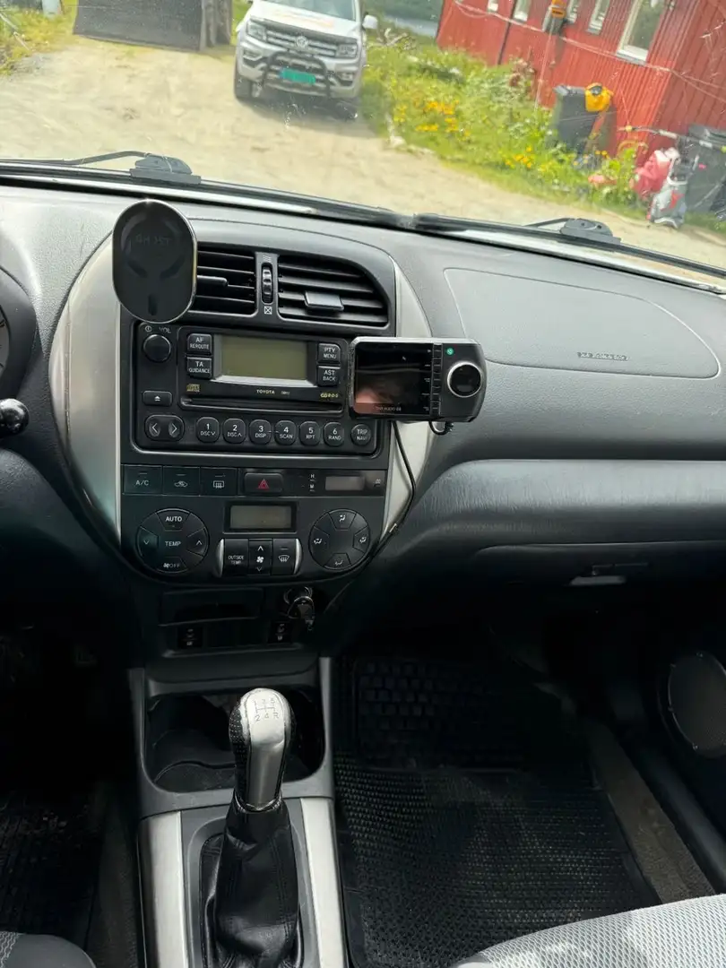 Toyota RAV 4 Argent - 2