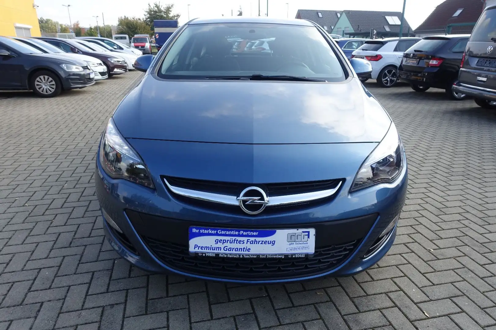 Opel Astra J Lim. 5-trg Fun*Klima*Brems-Assist*1.Hand Bleu - 2