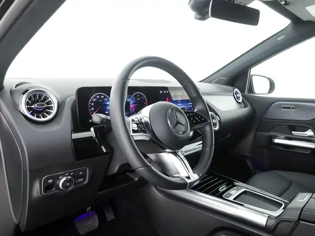 Mercedes-Benz B-Class view 11