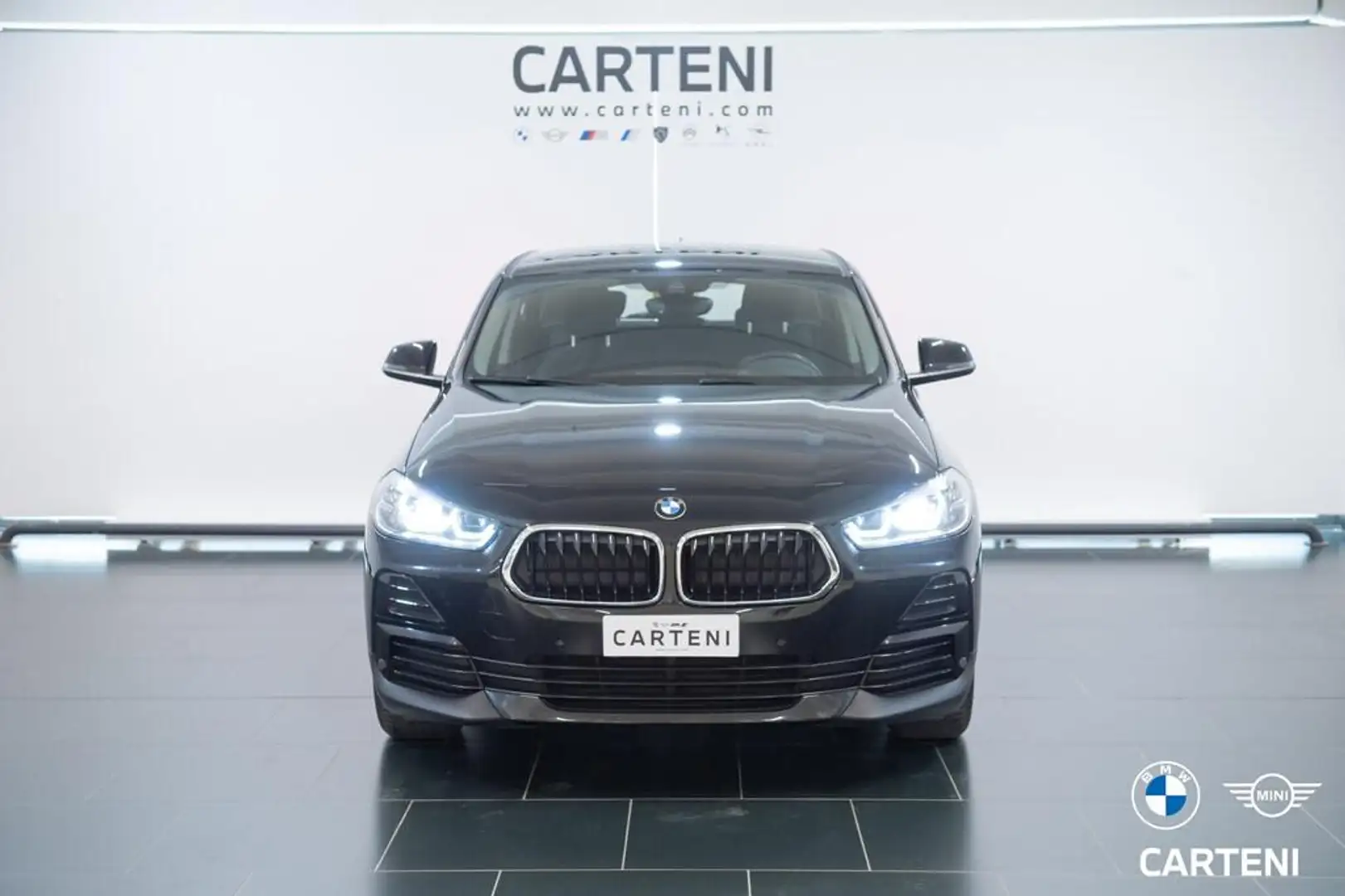 BMW X2 xdrive18d auto Noir - 2