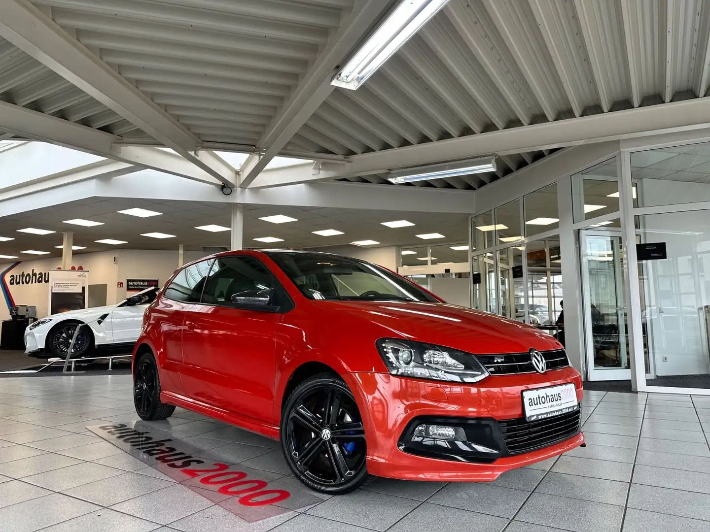 Volkswagen Polo V R-Line-Paket AUT./XENON/NAVI/PANO./BT/SHZ Orange - 1