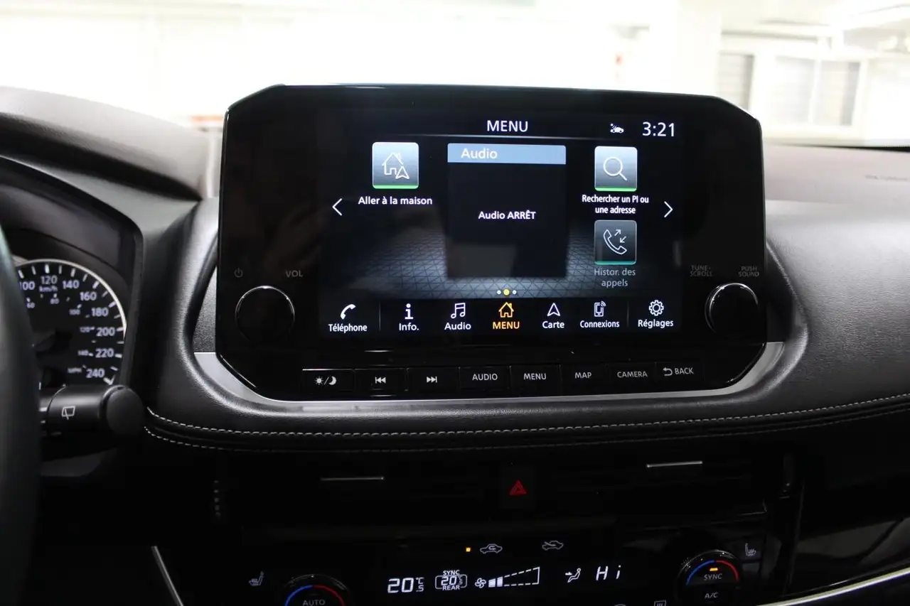 Nissan Rogue снимка Nissan Rogue