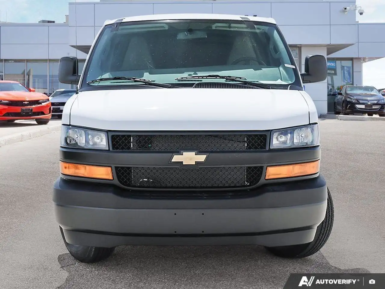 Chevrolet Express 2500 снимка Chevrolet Express 2500