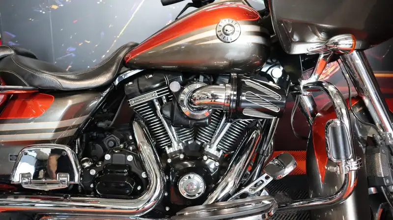 Harley-Davidson Road Glide - foto 5