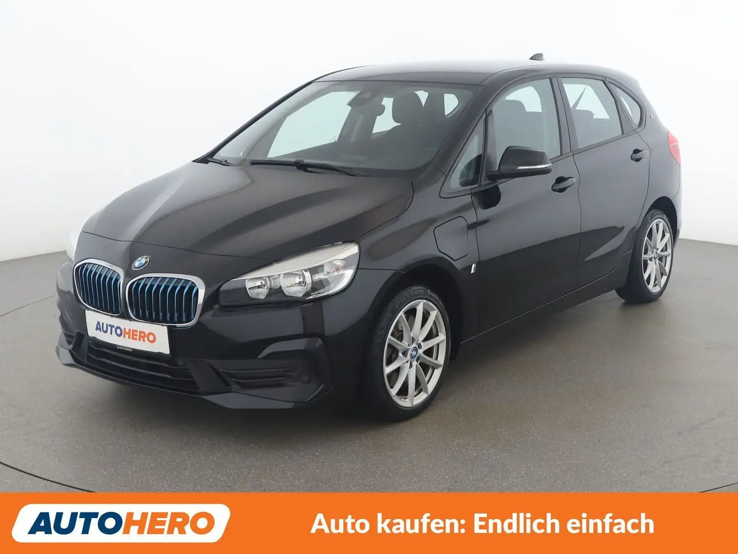 BMW 225 225xe Active Tourer Schwarz - 1