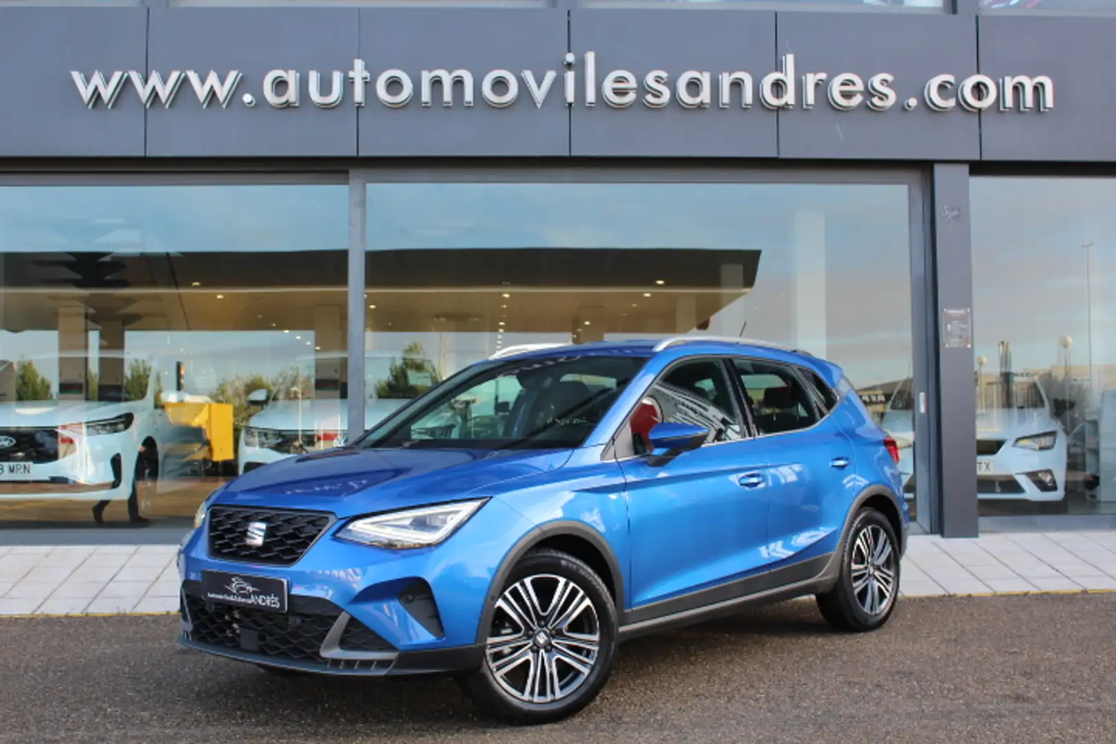 SEAT Arona 1.0 TSI S&S FR XM 115 Azul - 1