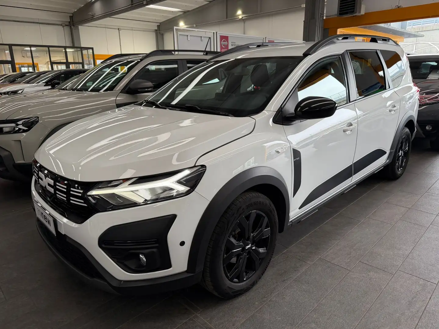 Dacia Jogger Extreme UP 1.0 tce ECO-G 100cv GPL 5p. Weiß - 2