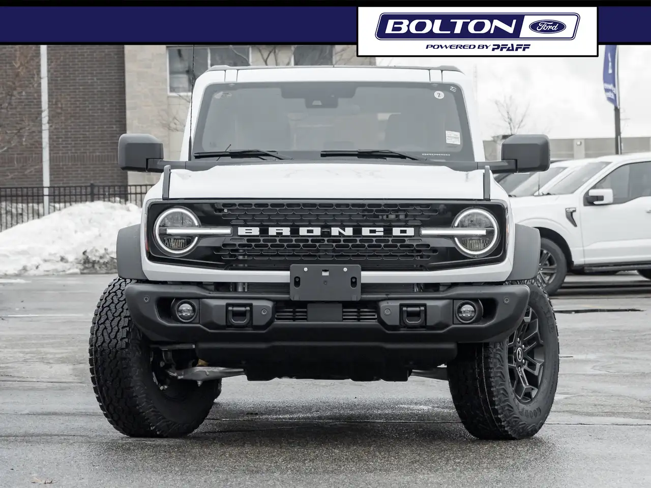 Ford Bronco снимка Ford Bronco