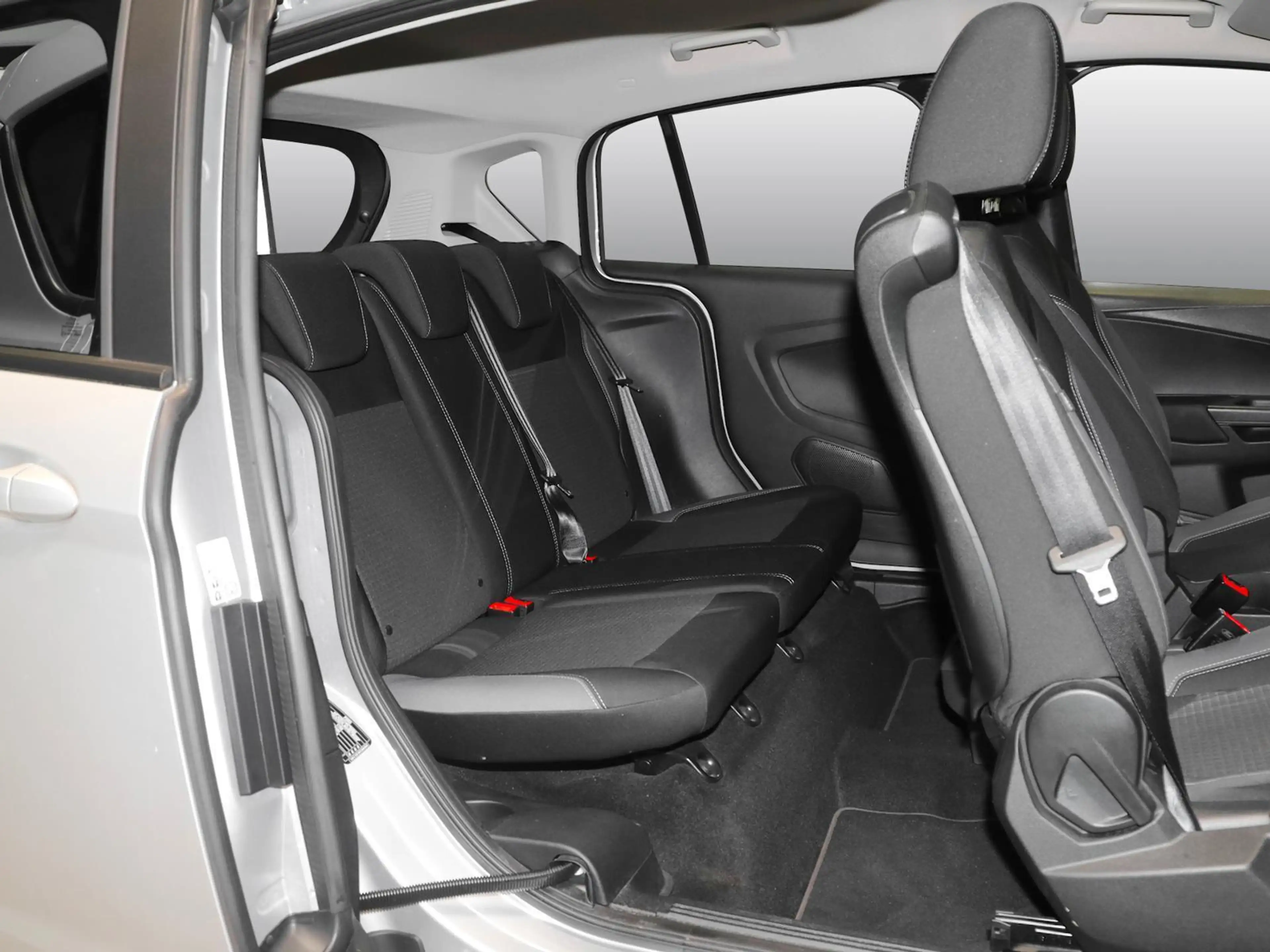 Ford B-Max 1.6 SYNC Edition AT NAVI PDC SHZ WHZ AHK — photo 4