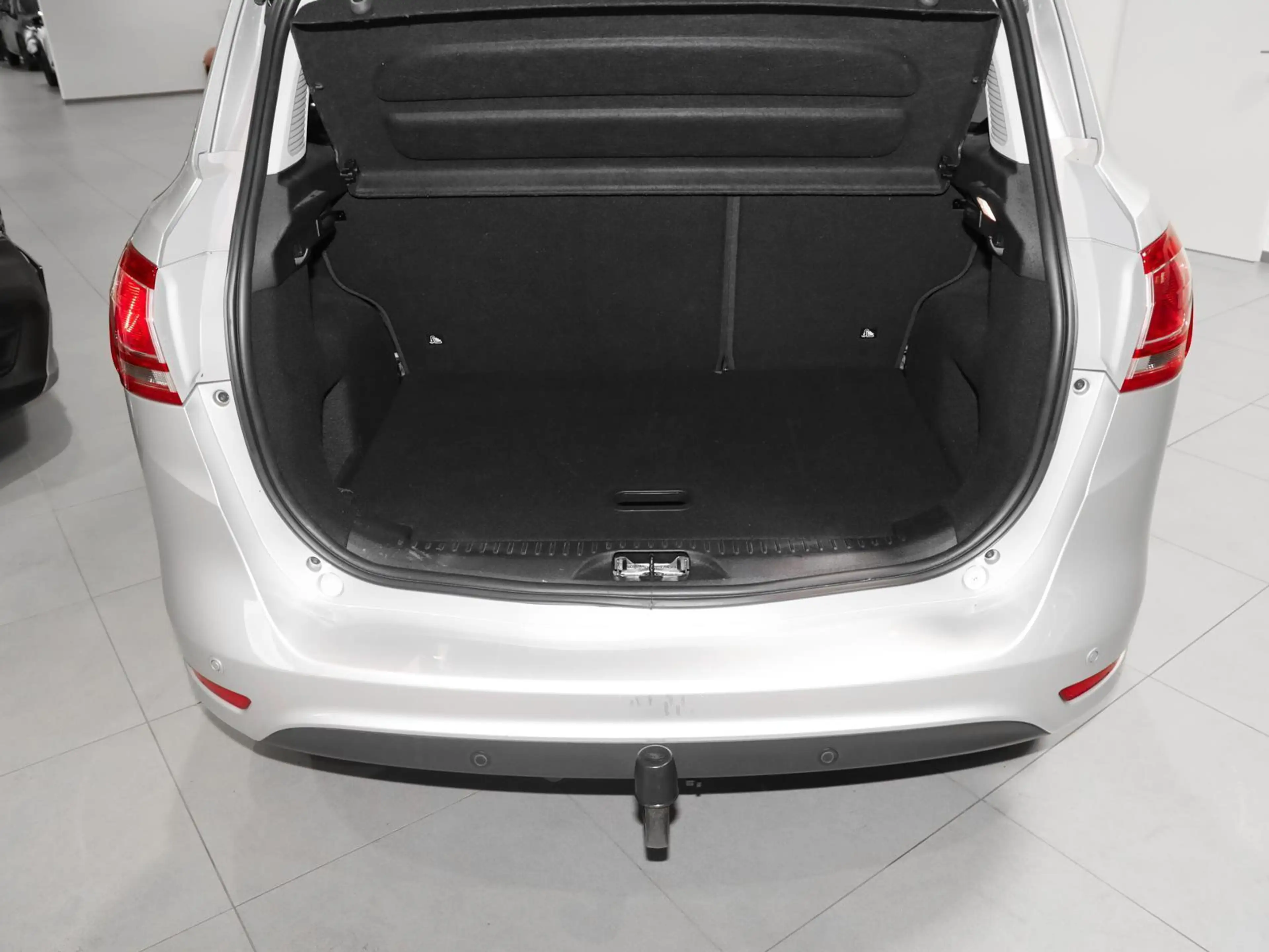 Ford B-Max 1.6 SYNC Edition AT NAVI PDC SHZ WHZ AHK — photo 12