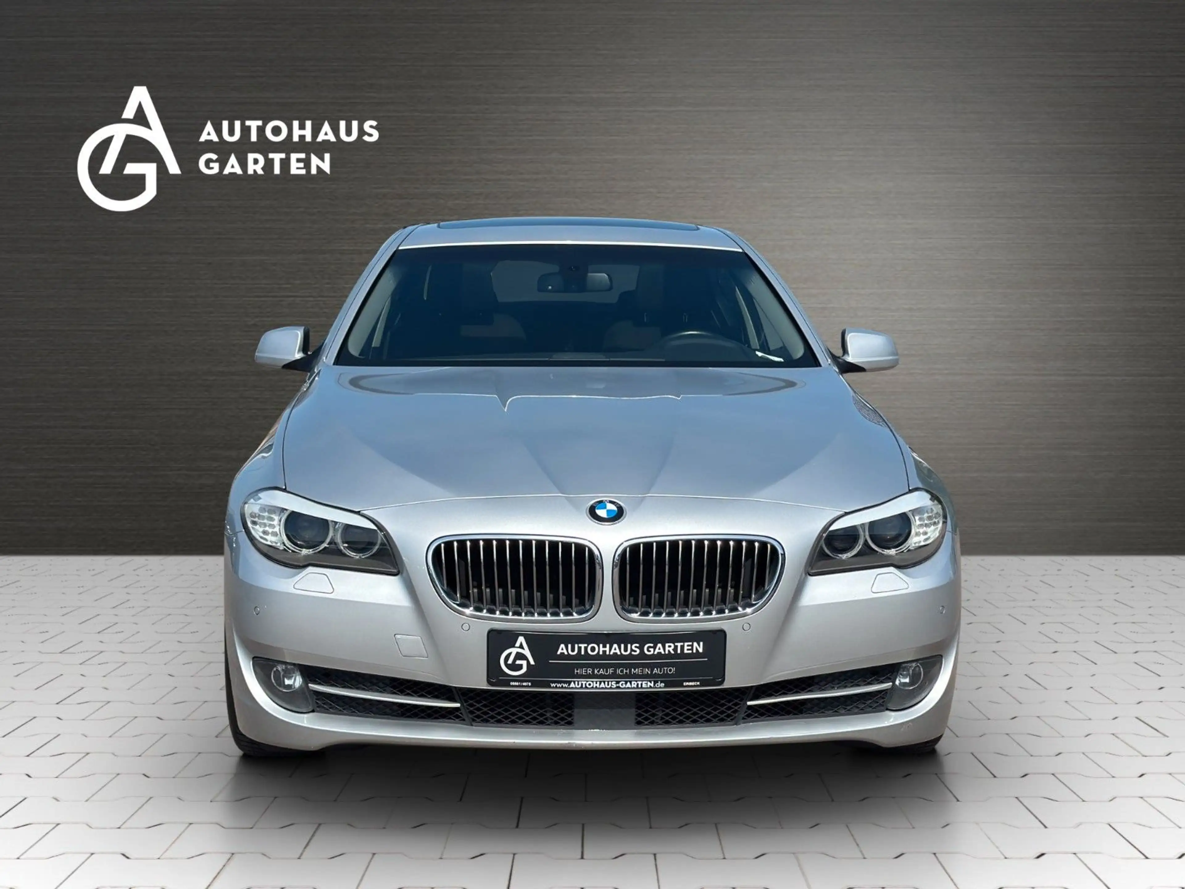 BMW 525 d Lim Automatik PDC SHZ Navi Tempo Schieb. — photo 9