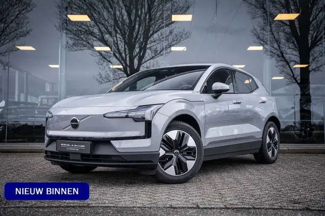 Volvo EX30 Single Motor Core 51 kWh ** Climate Pack ** Privac