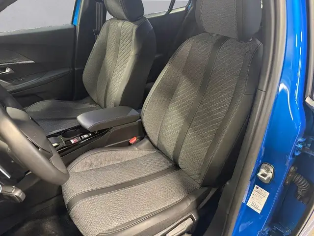 Peugeot 2008 view 10