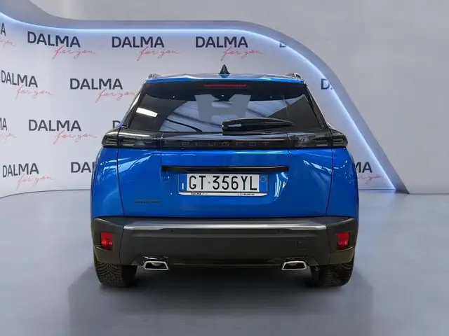 Peugeot 2008 view 4