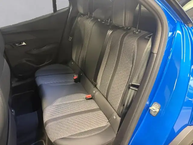 Peugeot 2008 view 13