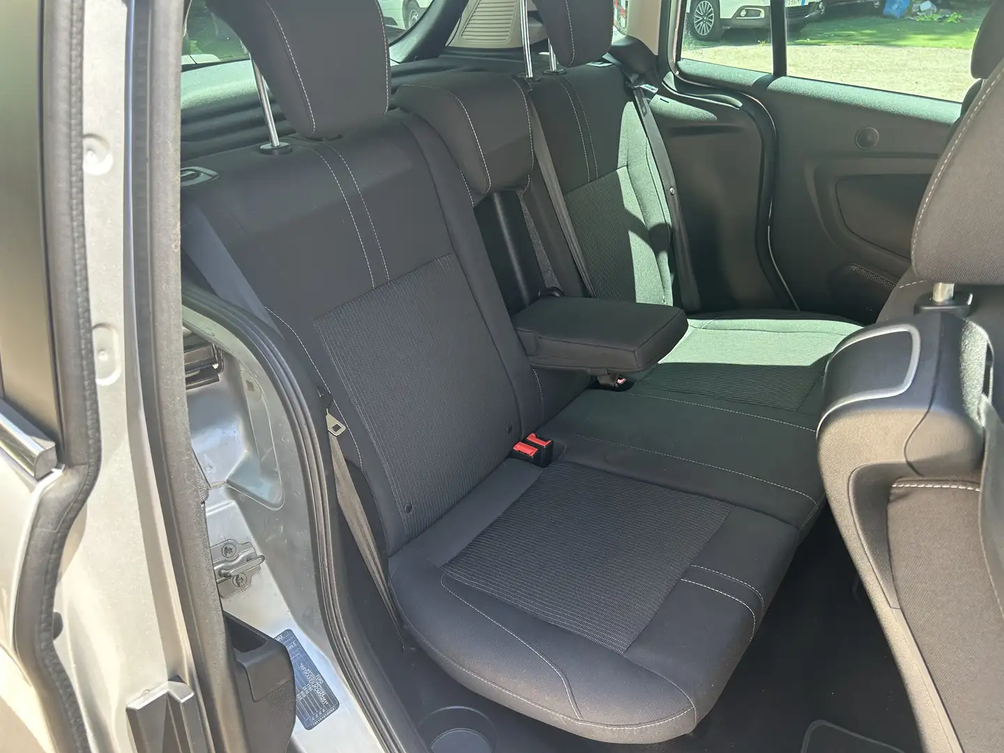 Ford B-Max 1.0 ecoboost Titanium 100cv KM CERTIFICATI NEOPATE Plateado - 2