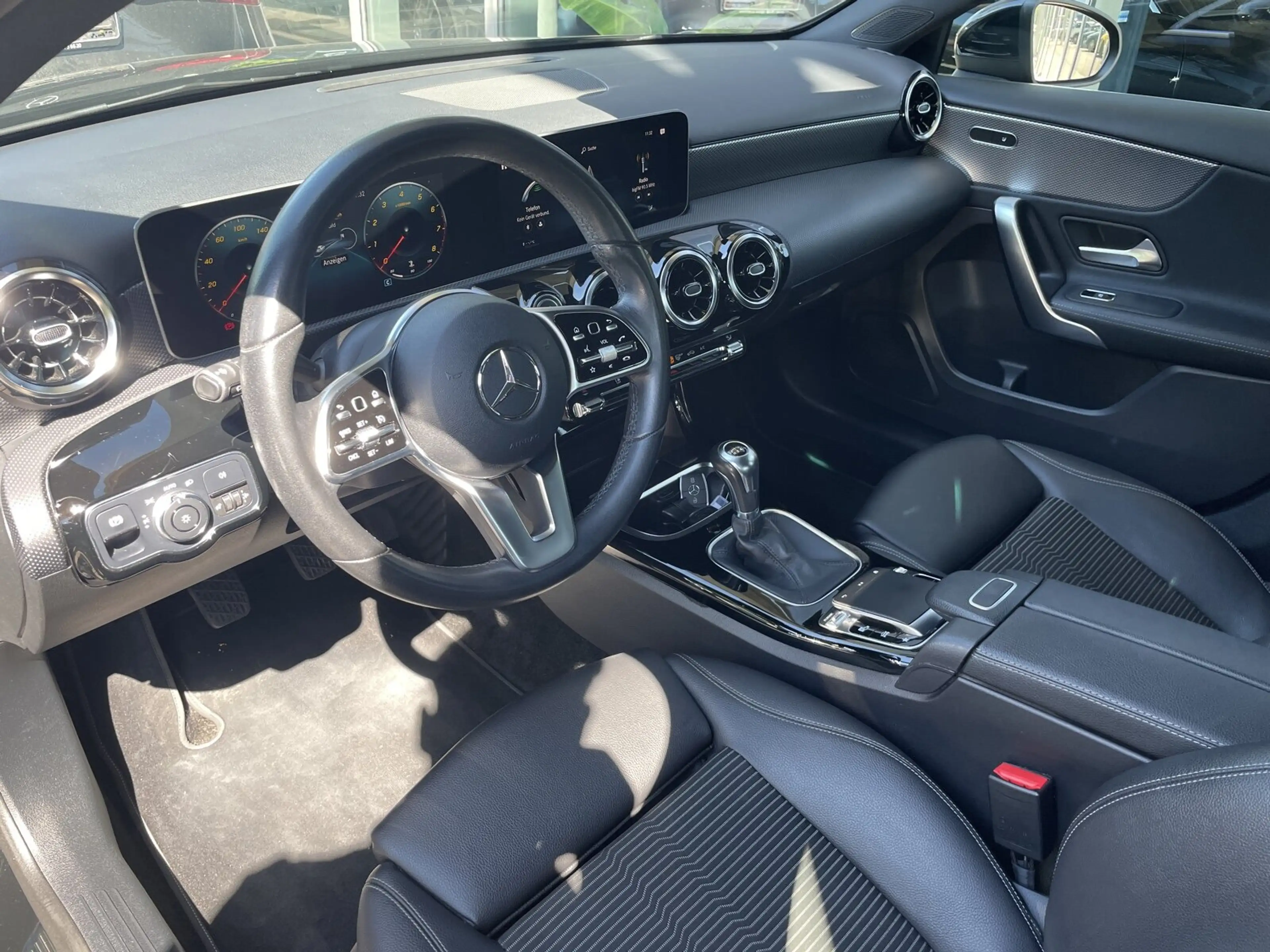 Mercedes-Benz A 200 A 200 Progressive *TEMPOMAT*PDC*MBUX*NAVI*KLIMA* — photo 12