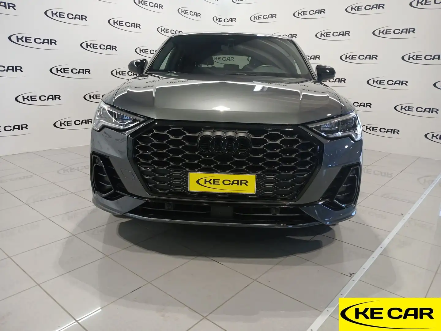 Audi Q3 SPB Sportback 35TDI S Line Gris - 2