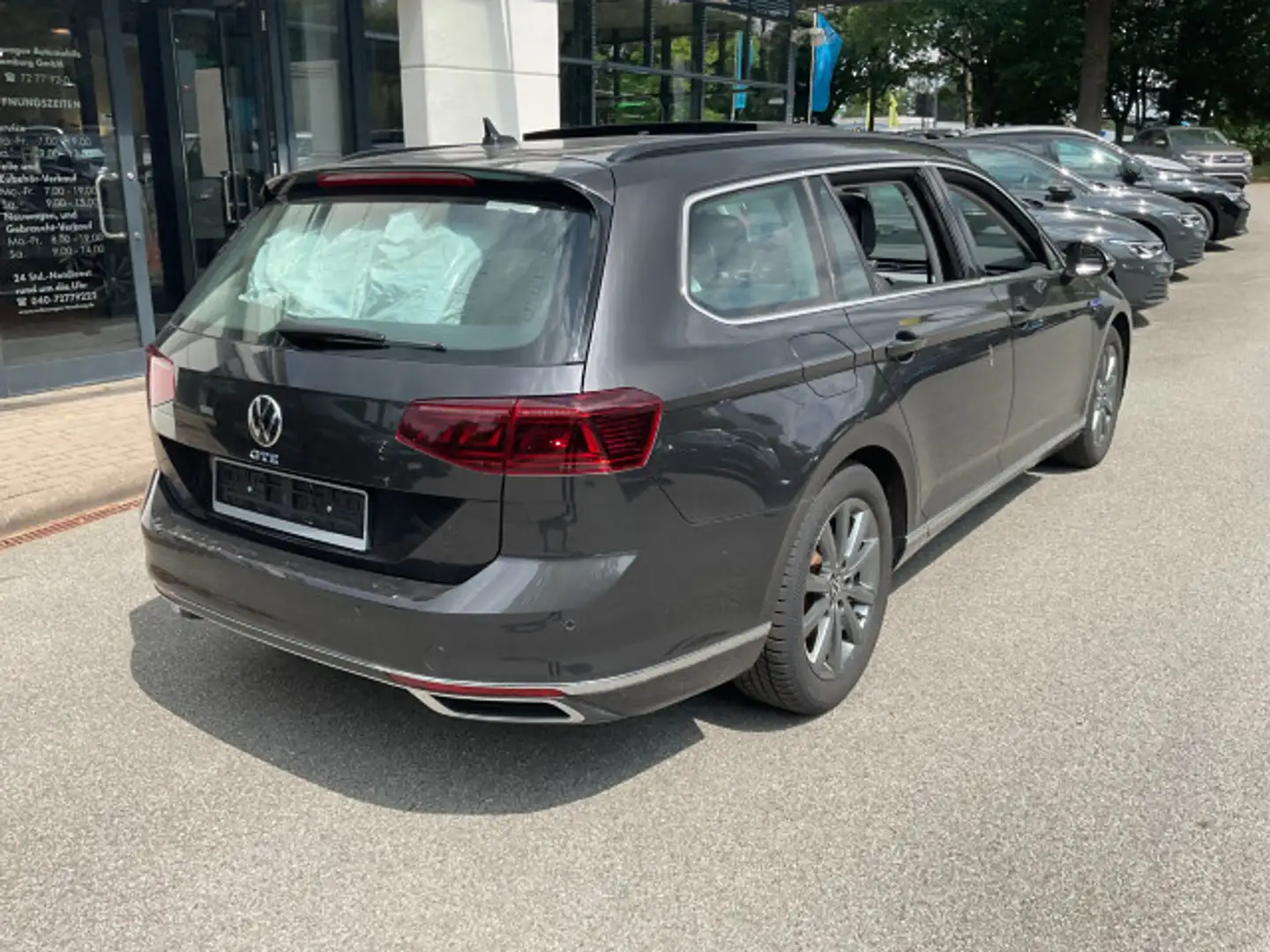 Volkswagen Passat Variant 1.4 TSI DSG GTE Panoramadach Grau - 2