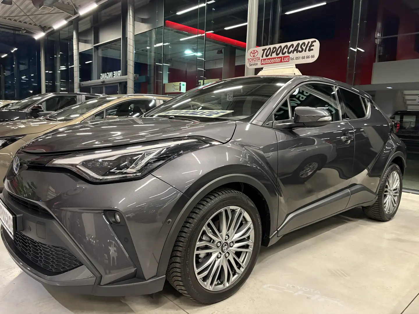 Toyota C-HR 1.8i VVT-i C-HIC HYBRID/ TREKHAAK/ € 21450+btw Grigio - 1